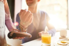 Pay With Your Watch: Top 6 Wearable Payment Devices