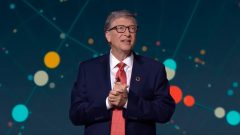 Bill Gates leaves Microsoft board