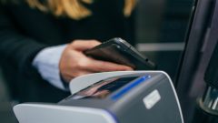 Contactless payment transaction values to surpass $10 trillion globally by 2027: Juniper Research