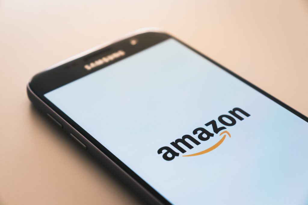 Amazon job cuts layoffs