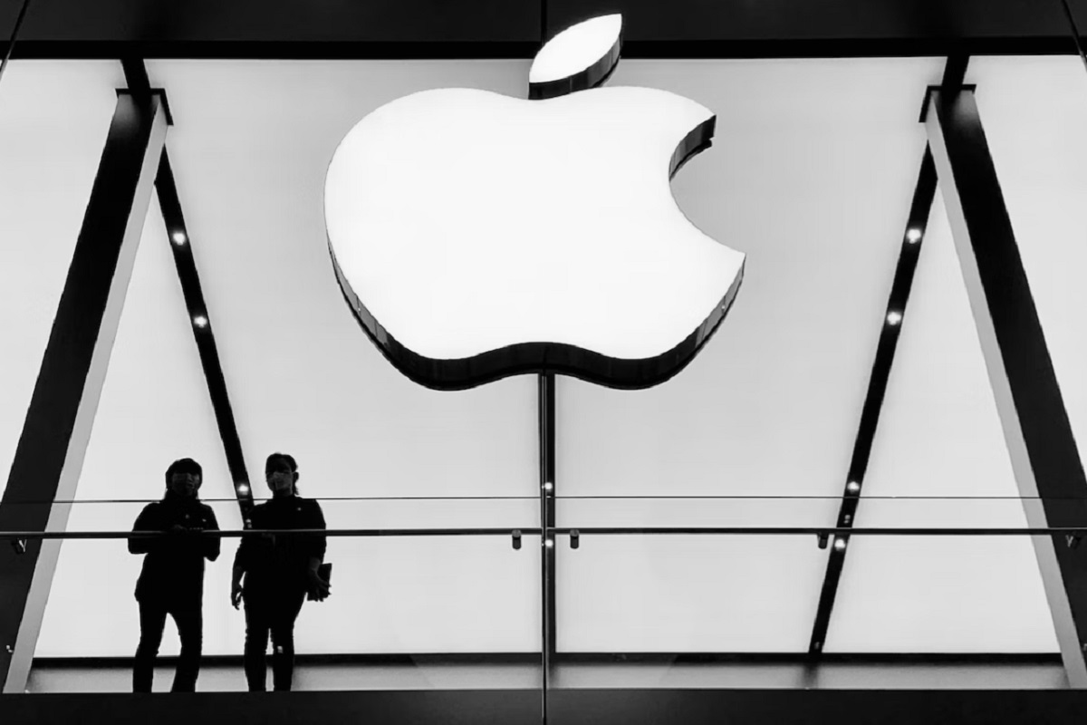 Apple Purges Predatory Lending Apps in India 