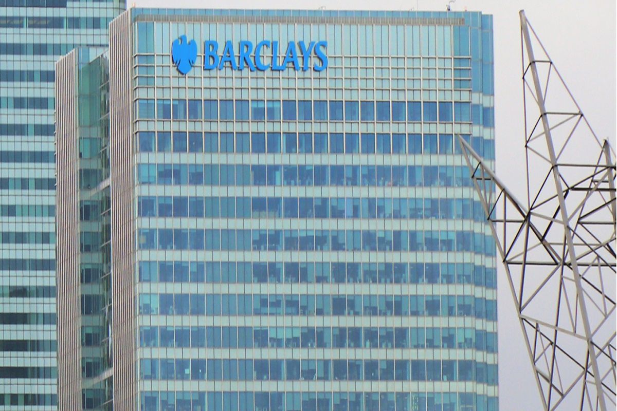Barclays Reportedly Considers Selling of Stake in Its Merchant-Acquiring Business