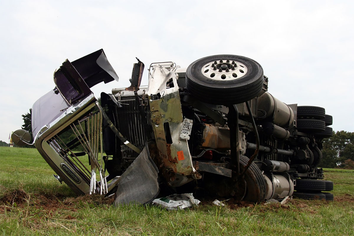 How Can a Truck Accident Lawyer Help You After a Crash?