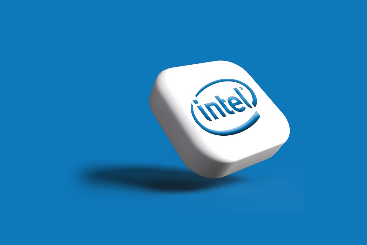 Intel Presents Server and PC Chips 