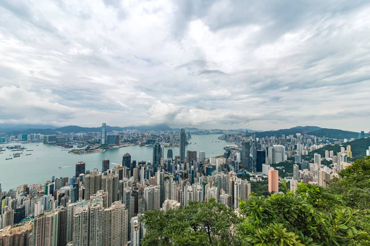 Hong Kong Property Stocks Demonstrate Growth