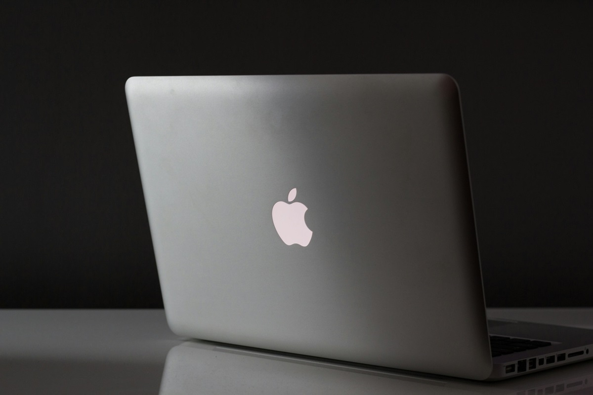 Indonesia Faces Risk of Apple Macbook Shortage