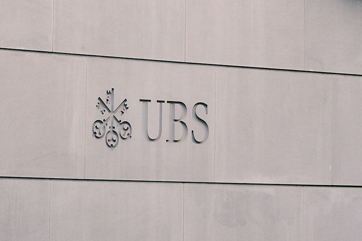 UBS Returns to Profit