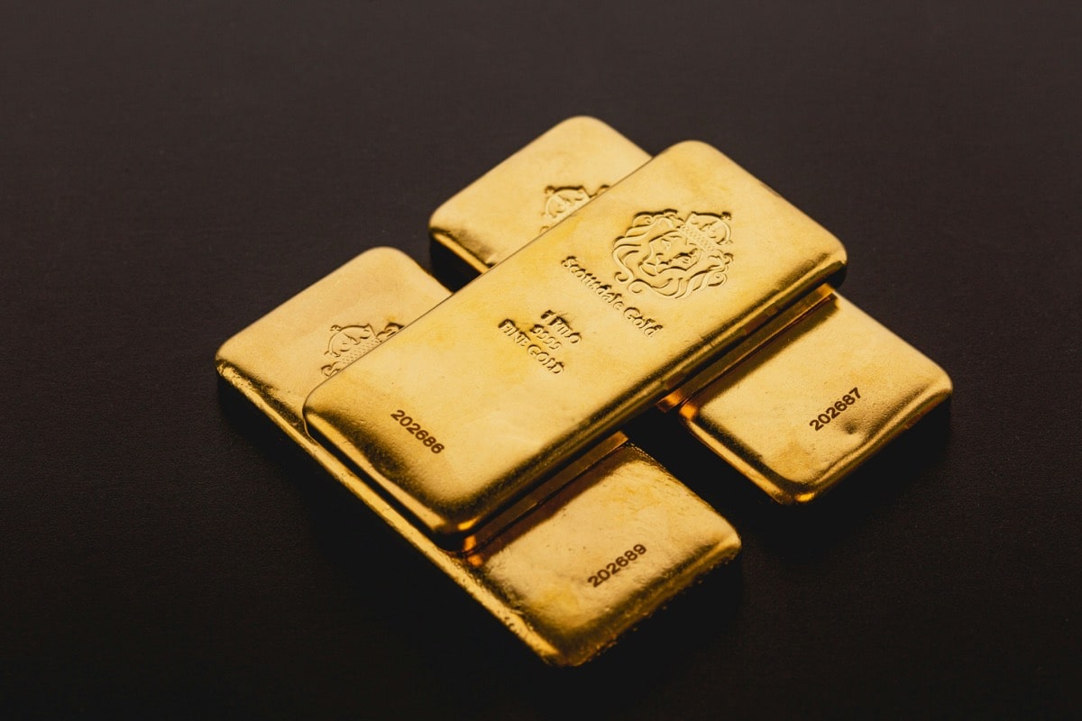 Central Banks Buy Record Gold Reserves