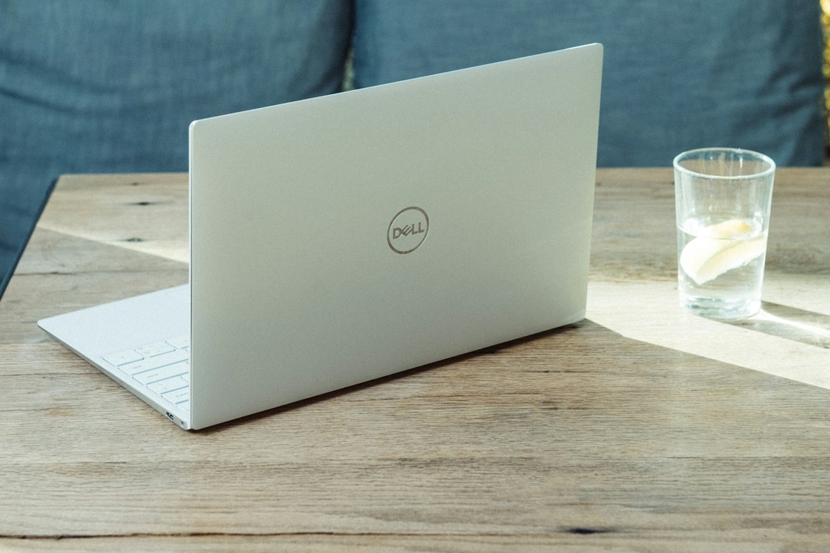 Dell Unveils Apple-Like Rebrand 