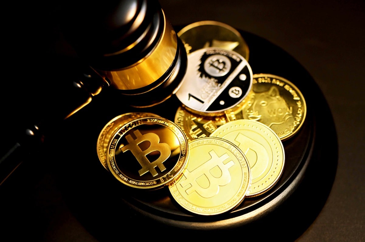 Landmark Tax Ruling: Bitcoin Investor Ordered to Surrender Crypto Keys