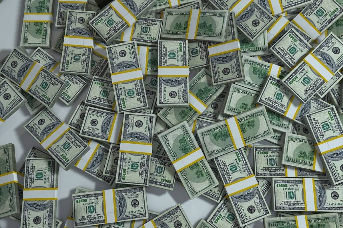 Former Meta Executives Raise $15 Million for AI Startup