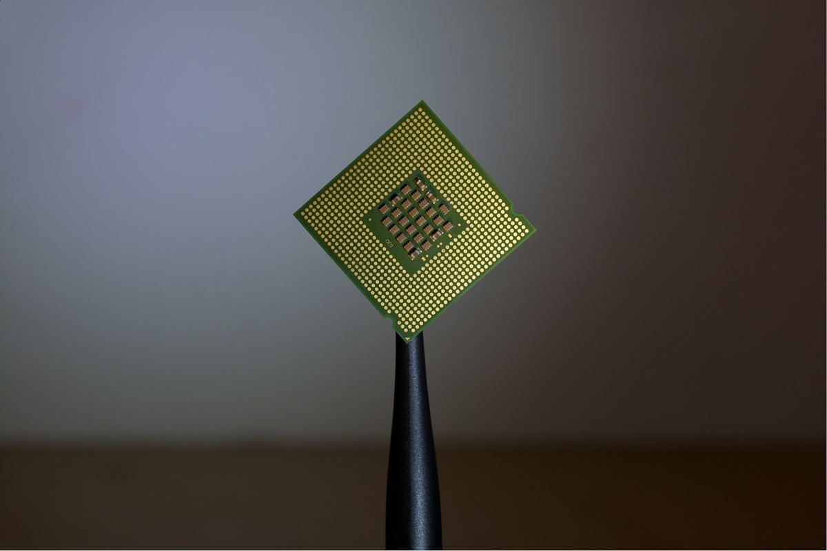 Analysts Say US Chip Controls to Benefit China’s Nvidia Rivals 