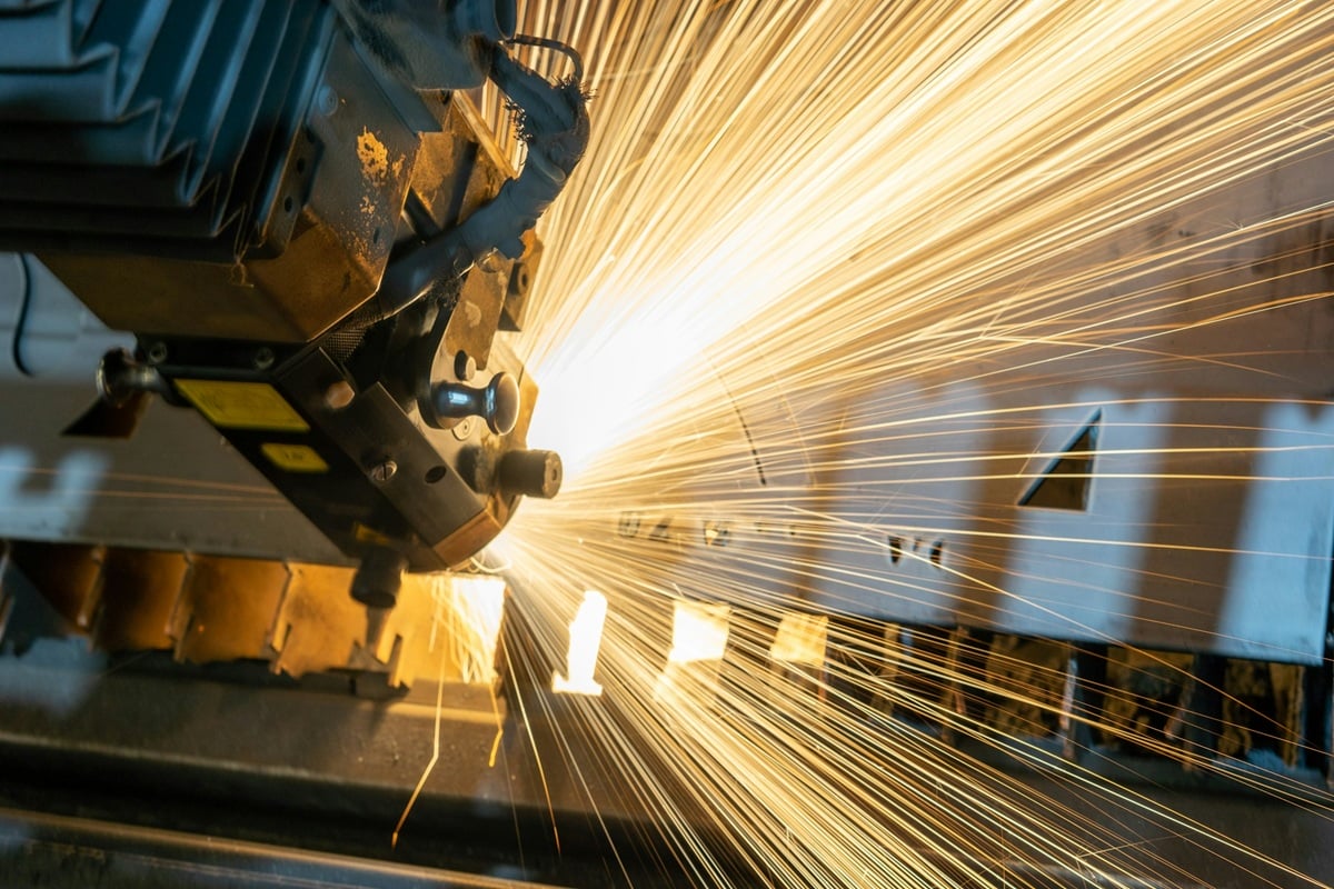 China’s Factory Activity Accelerates 