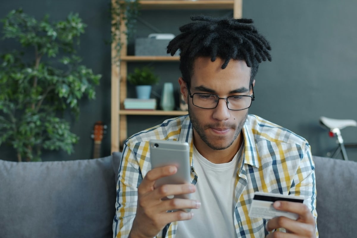 Cómo Averiguar Cuál Es El Banco Emisor de Una Tarjeta de Crédito