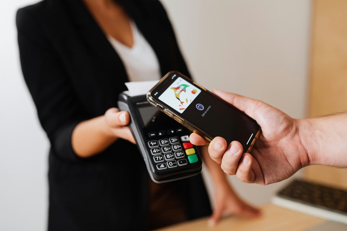 mobile phone contactless payment