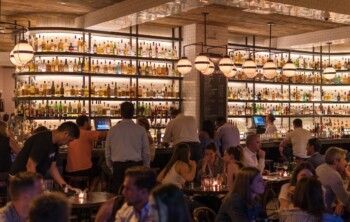 How to Deploy Pay at Table in Busy Restaurants