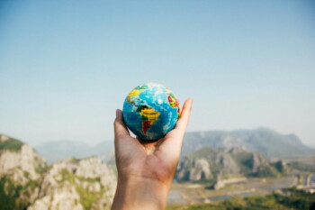 Global Growth Expected to Hold at 3.3% in 2026, IMF Says, but Risks Remain