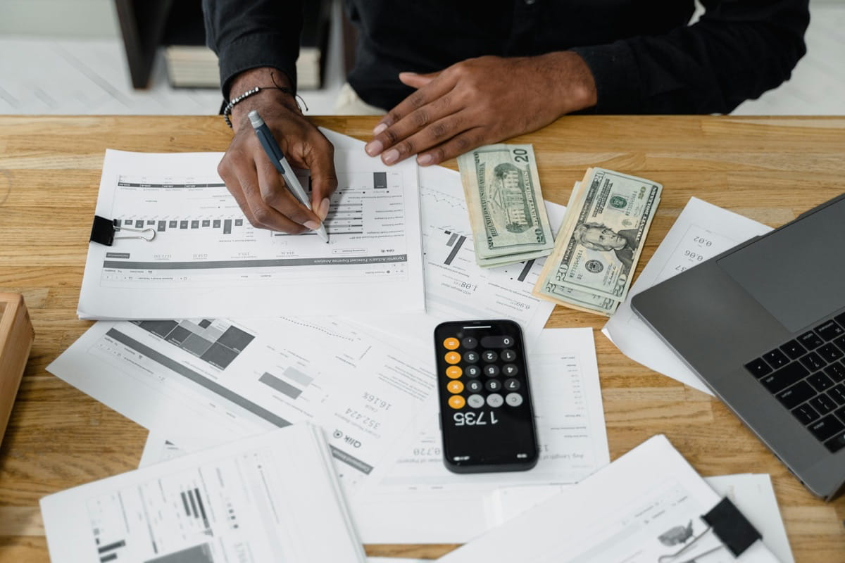 Qonto Launches Credit Card and Overdraft to Address SMEs Cash Flow Gaps