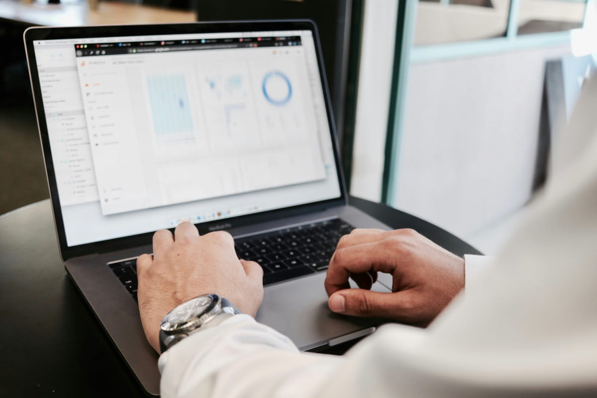 Top Reasons Why Fintech Companies Struggle to Succeed in the Competitive Digital Landscape