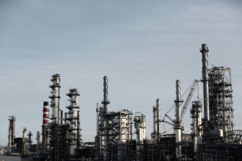 Brent Oil Surges to $116 Amid Iran Conflict and Refinery Attack, Bitcoin Slides as Energy Shortage Fears Rise