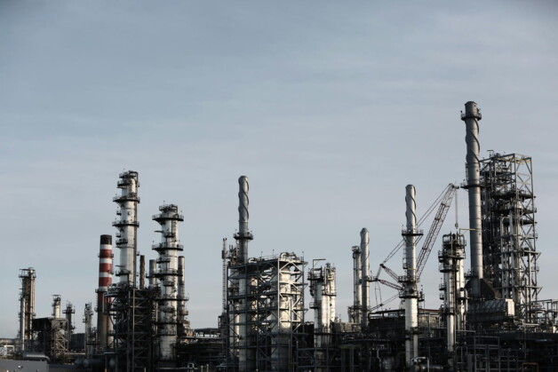 Brent Oil Surges to $116 Amid Iran Conflict and Refinery Attack ...