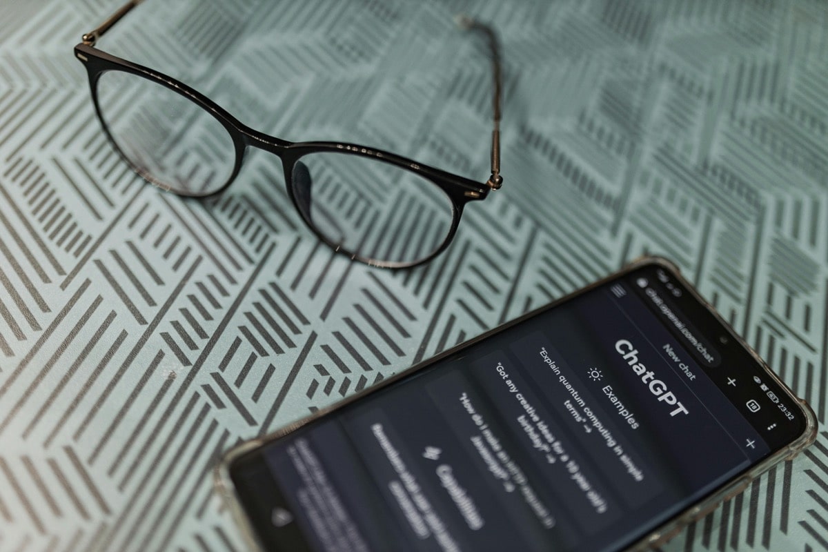 Customers Still Want to Talk: AI Push Collides With Phone Demand in Global Service Trends