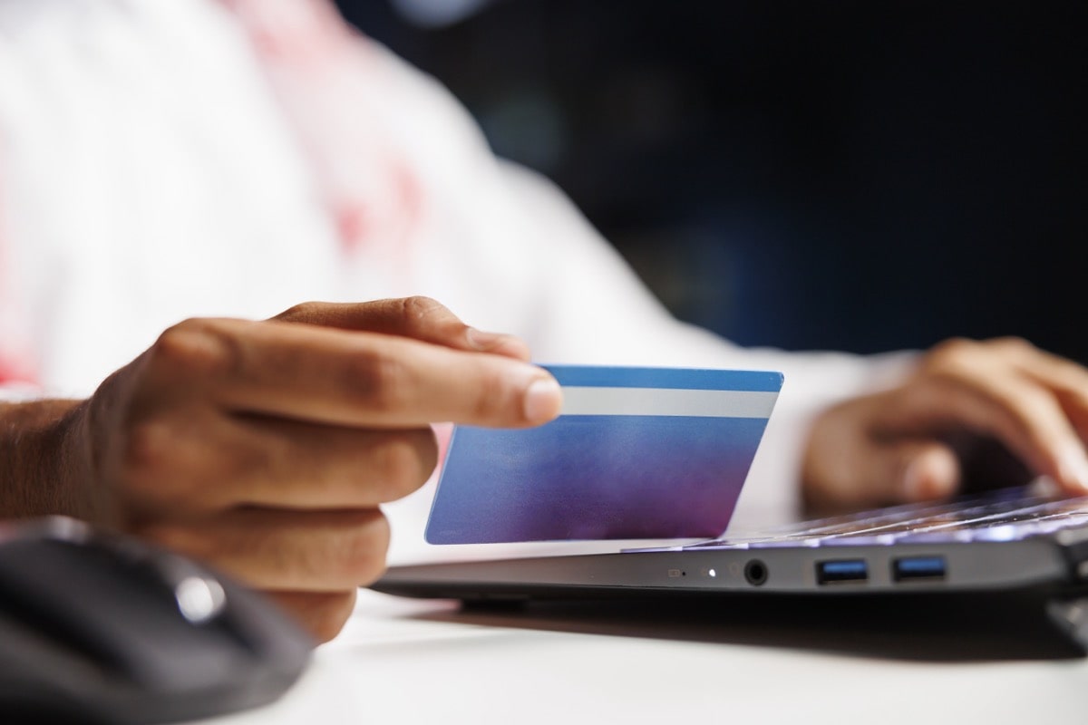 Seasonal BNPL Surge in South Africa: Consumers Turn to Flexible Payments After Bonuses and Ahead of Winter Spending