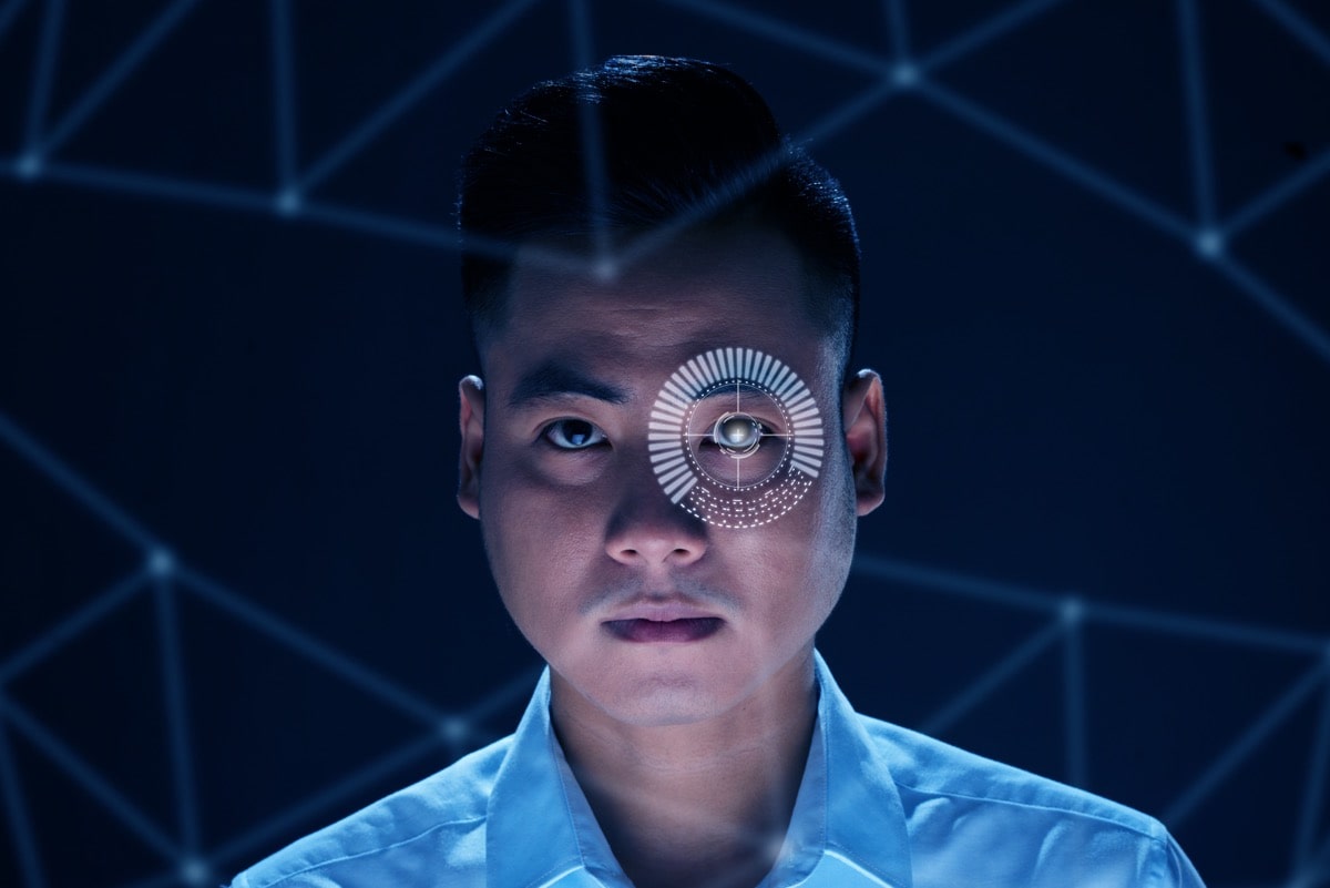 The Great AI Divide: Industry Euphoria Meets Public Skepticism