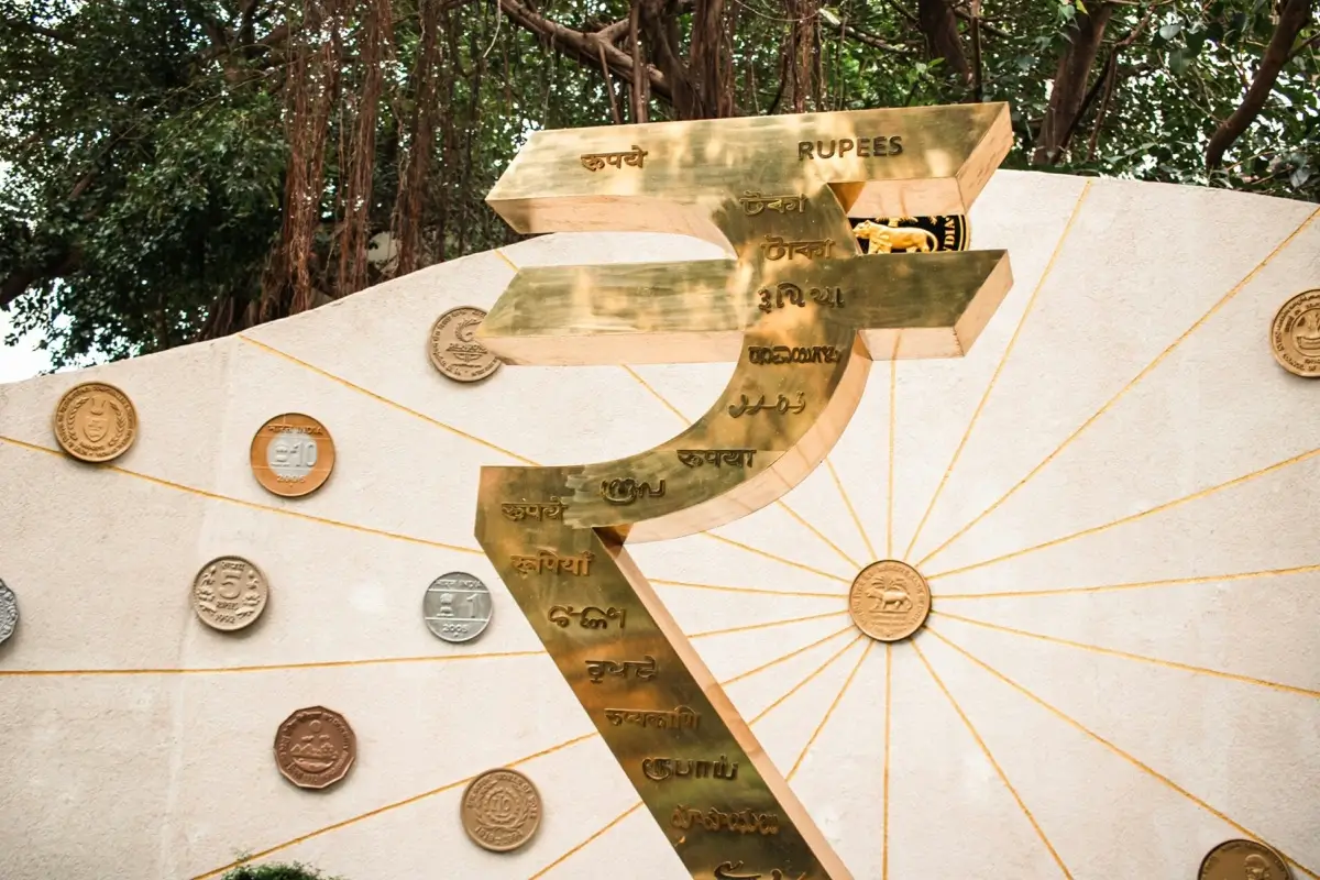 India e₹ Offline CBDC Expansion April 2026: What It Means for UPI, Wallets, and Users
