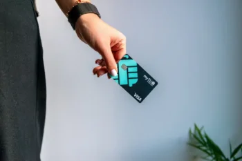 myTU and E100 to Issue 50,000 Embedded Visa Business Cards Across European Logistics Fleets