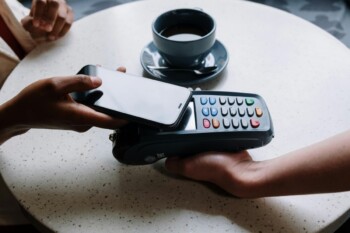 RS2 Launches Consumer Payment Card in Shift Toward Integrated Issuing