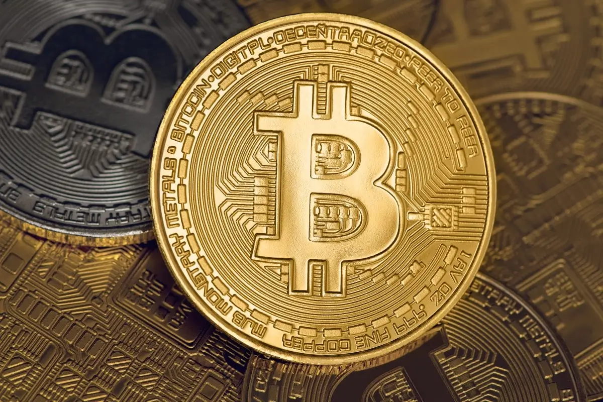 Iran & Bitcoin: How a Geopolitical Crisis Is Reshaping Crypto Markets and Sanctions Architecture