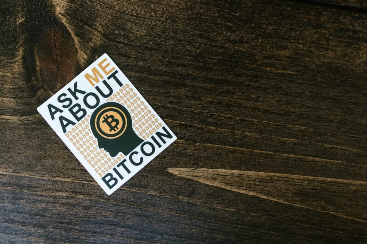 What Investors Need to Know Before the Fed Meeting: Bitcoin's Cold Signal Meets Warsh's First Test