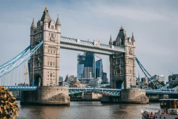 Bank of England Pilots Digital Pound-Stablecoin Trade Payments: Which Fintech Providers Involved?