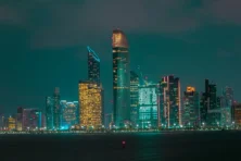 Coinbase Wins Abu Dhabi Approval to Sell Tokenized Stocks