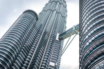 Malaysia’s Central Bank Launches Tokenized Bond Platform with 24/7 Settlement